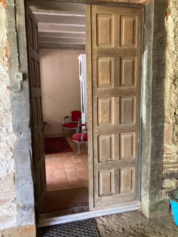 Le Moulin Du Pont, Chambre Double Independante. Mordelles Luaran gambar